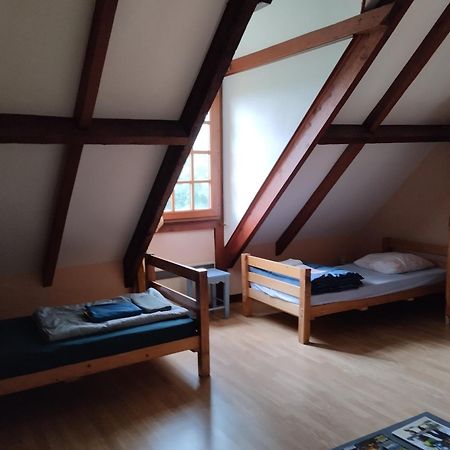 Bed and Breakfast Miss Miloute Troo Экстерьер фото